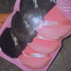 Miss Lili Dual-Color Makeup Puffs Set